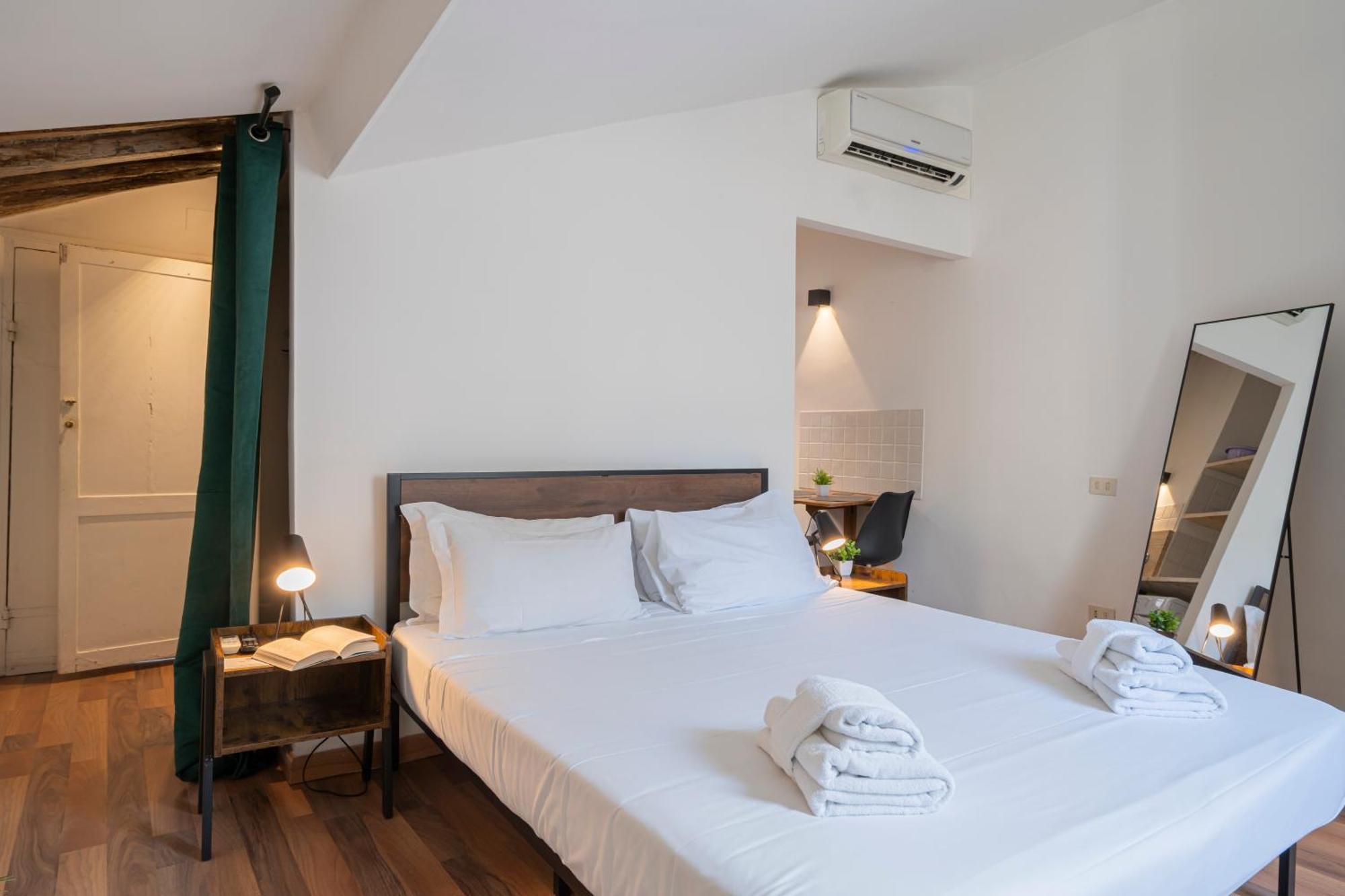 Campo De' Fiori 34 Hotel Rome Exterior photo